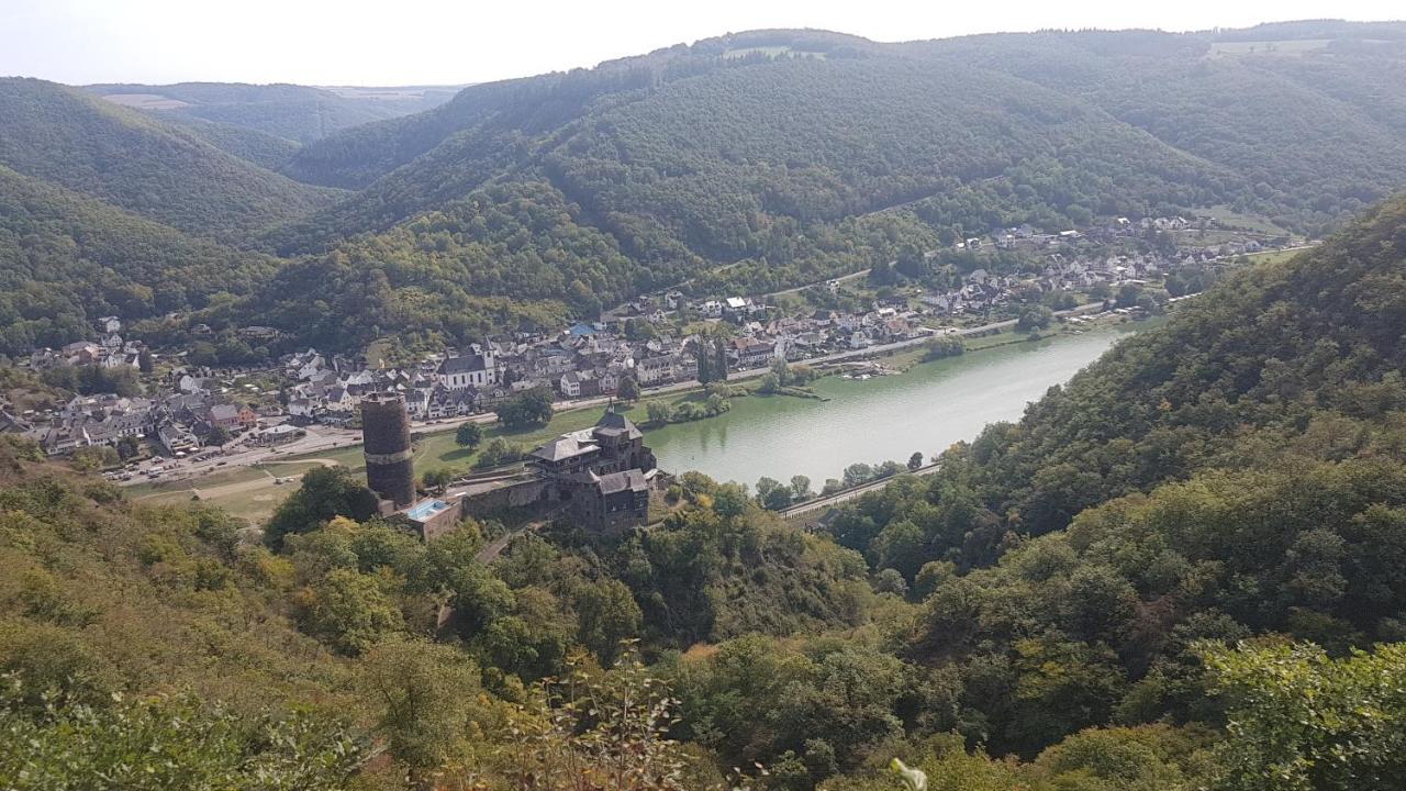 Ferienhaus Leopold Mit Burgblick An Der Mosel Burgen  Bagian luar foto