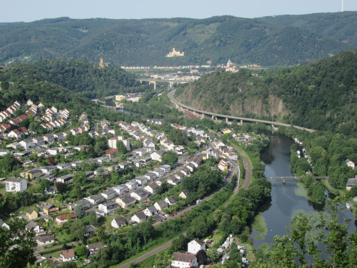 Ferienhaus Leopold Mit Burgblick An Der Mosel Burgen  Bagian luar foto